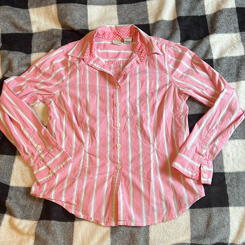 L. L. Bean Collared Button Down Shirt size Small